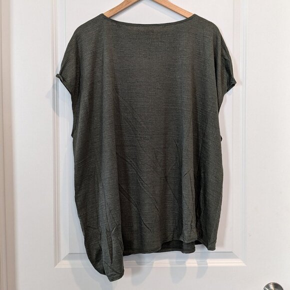 Max Studio Side-Tie Crinkle Knit Top Size 3X Green Short Sleeve Tee-Shirt NWT - Picture 3 of 13